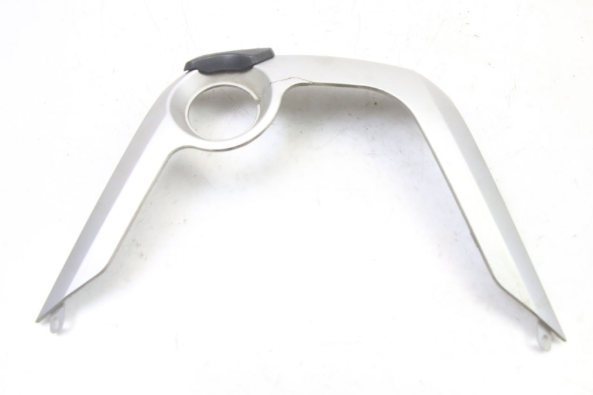 photo de IGNITION SWITCH COVER YAMAHA X-MAX XMAX 125 (2010 - 2014)