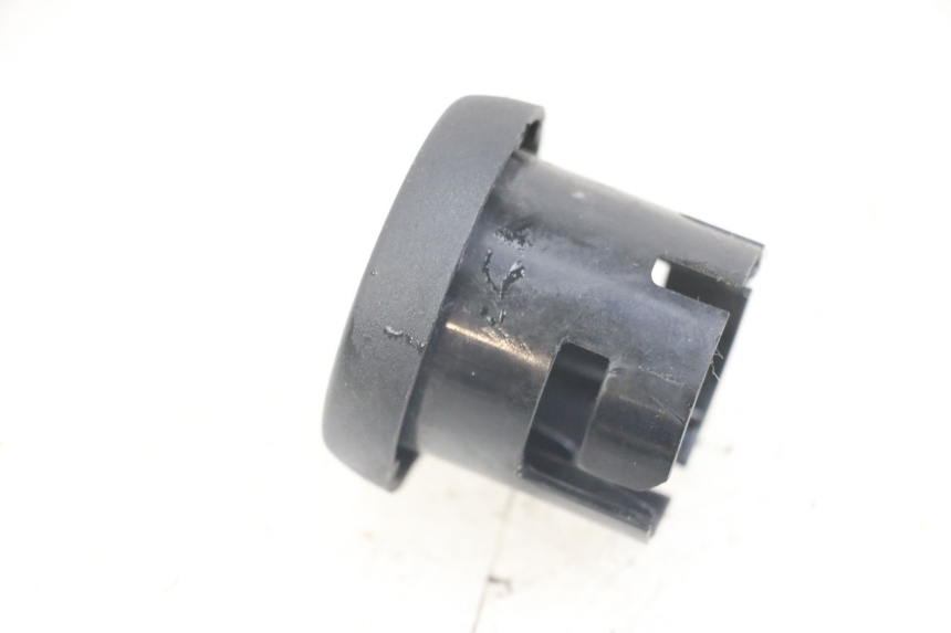 photo de IGNITION SWITCH COVER YAMAHA AEROX 2T 50 (2013 - 2017)