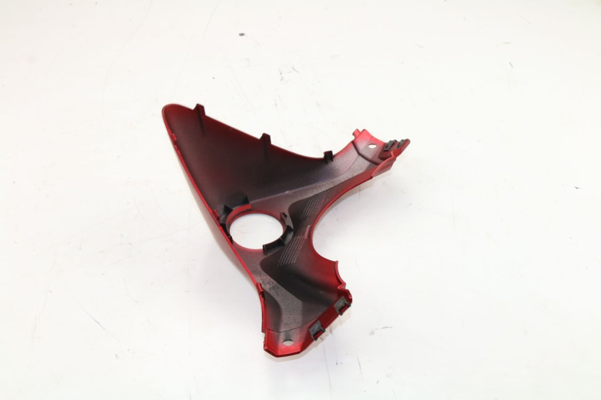 photo de IGNITION SWITCH COVER YAMAHA TRICITY 125 (2012 - 2016) - Component detail