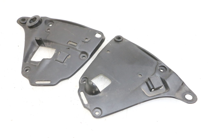 photo de UNDERSEAT PANEL APRILIA CLASSIC 125 (1995 - 2001)