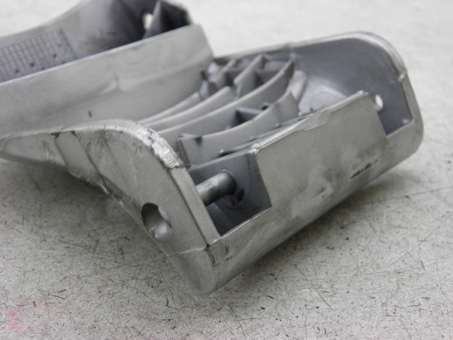 photo de UNDERSEAT PANEL APRILIA LEONARDO 125 (1999 - 2001)