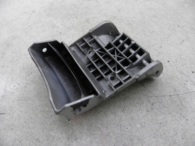 photo de UNDERSEAT PANEL APRILIA LEONARDO 125 (1999 - 2001)