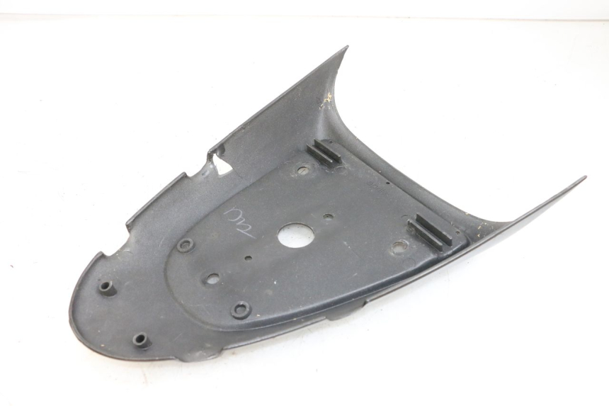 photo de UNDERSEAT PANEL APRILIA SR CARB LC 2T 50 (2004 - 2012)