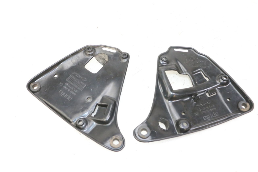 photo de UNDERSEAT PANEL APRILIA CLASSIC 125 (1995 - 2001)