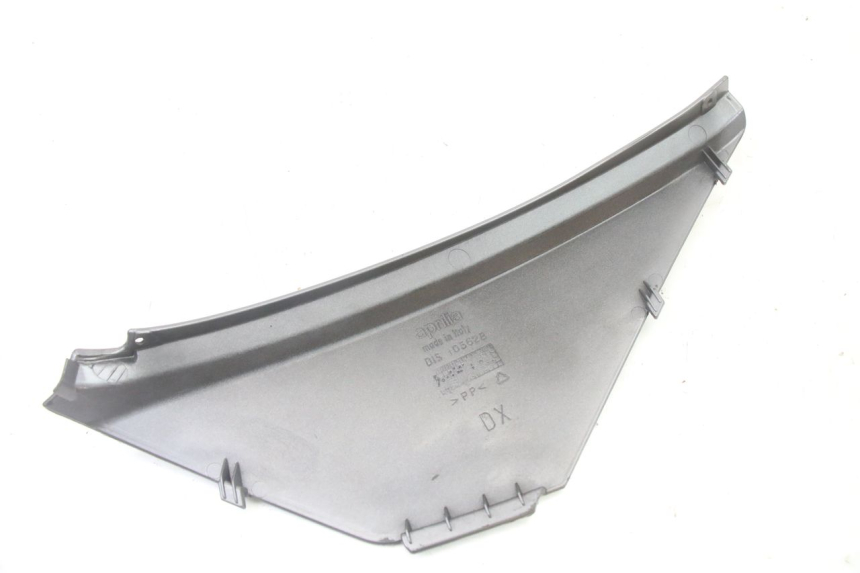 photo de RIGHT UNDERSEAT PANEL APRILIA ATLANTIC 125 (2003 - 2009)