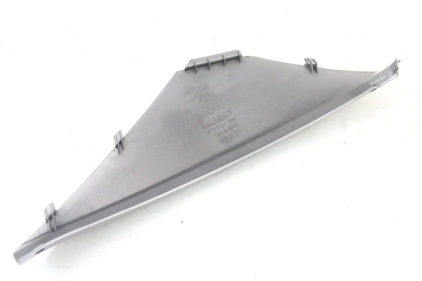 photo de RIGHT UNDERSEAT PANEL APRILIA ATLANTIC 125 (2003 - 2009)