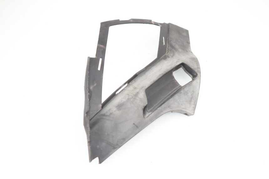 photo de RIGHT UNDERSEAT PANEL APRILIA SPORT CITY SPORTCITY 125 (2005 - 2008)