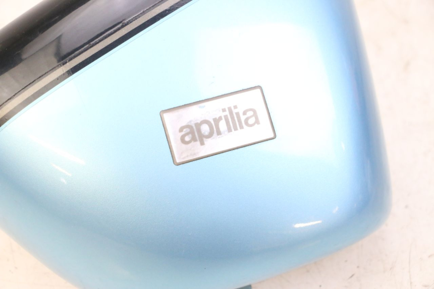 photo de RIGHT UNDERSEAT PANEL APRILIA CLASSIC 125 (1995 - 2001)