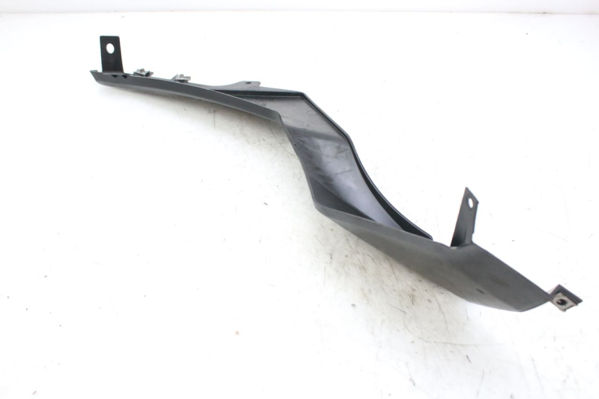 photo de RIGHT SIDE UNDER SEAT COVER DERBI GPR 50 (2004 - 2009)