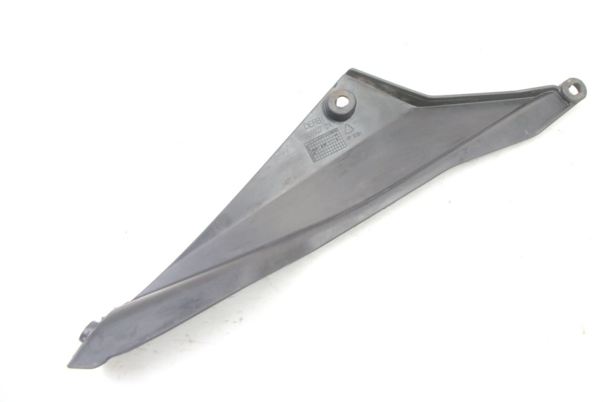 photo de RIGHT UNDERSEAT PANEL DERBI SENDA SM DRD X-TREME 50 (2011 - 2017)