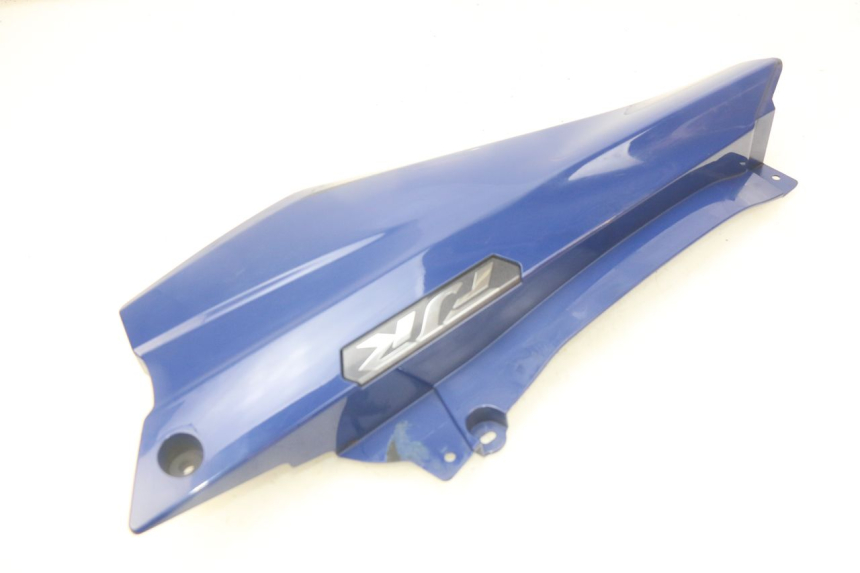photo de RIGHT SIDE UNDER SEAT COVER YAMAHA FJR ABS 1300 (2016 - 2020)