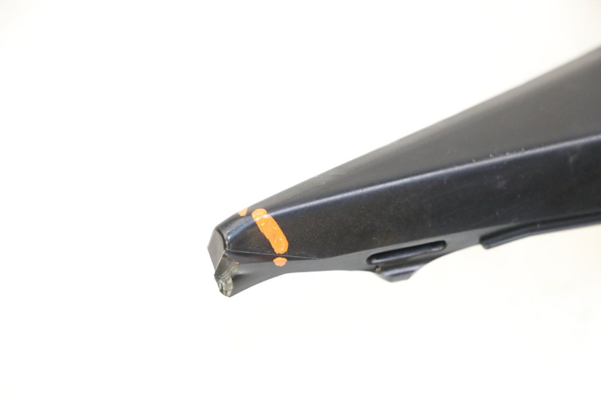 photo de RIGHT UNDERSEAT PANEL SUZUKI GSR 750 (2011 - 2017)