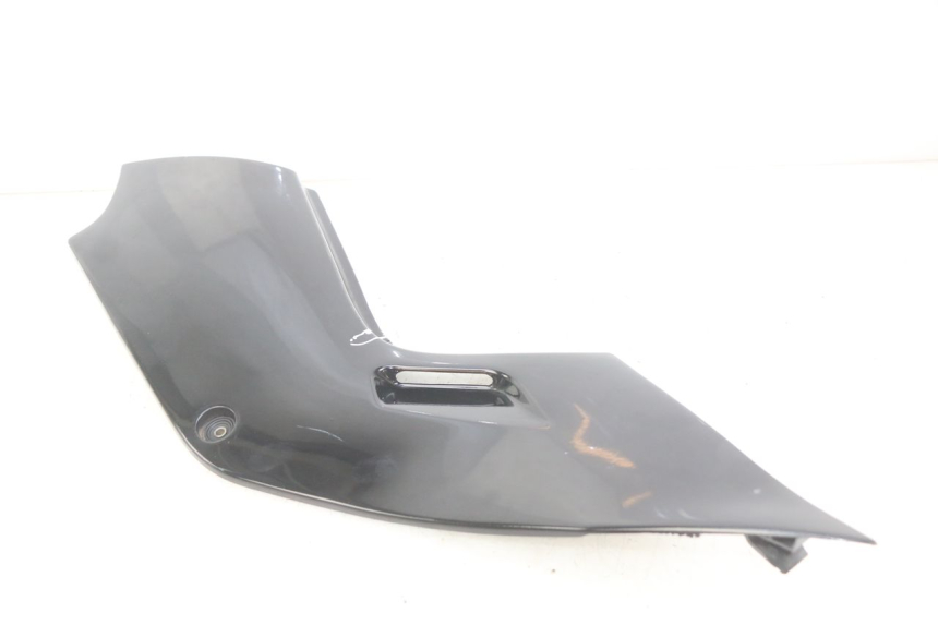 photo de RIGHT SIDE SEAT COVER SUZUKI GSX-F GSX  F 1100 (1988 - 1994)