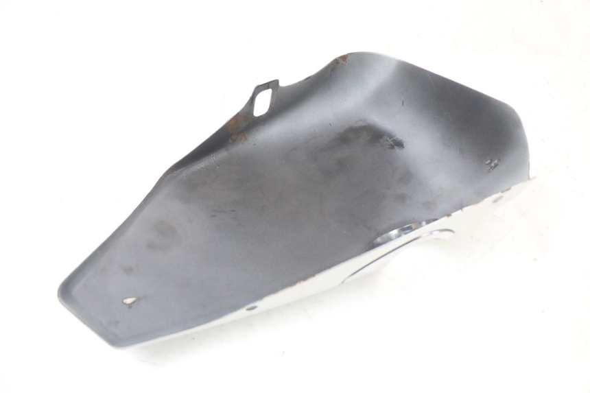 photo de RIGHT UNDERSEAT PANEL HARLEY DAVIDSON SPORTSTER XL CUSTOM 883 (1999 - 2006)