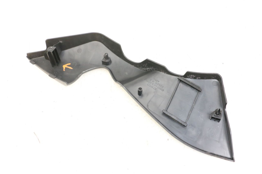photo de RIGHT UNDERSEAT PANEL KYMCO K-PW K-PIPE 50 (2012 - 2017)