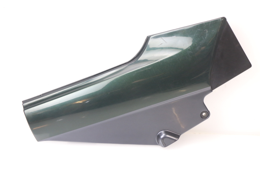 photo de RIGHT UNDERSEAT PANEL KAWASAKI GTR 1000 (1994 - 2004)