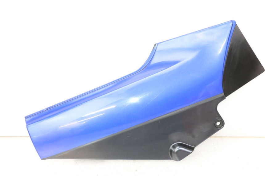 photo de RIGHT UNDERSEAT PANEL KAWASAKI GTR 1000 (1994 - 2004)