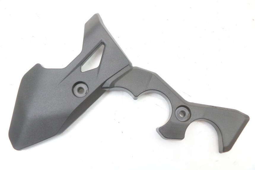 photo de RIGHT UNDERSEAT PANEL KAWASAKI NINJA 400 (2018 - 2023)