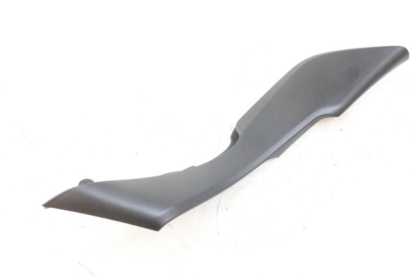 photo de RIGHT SIDE UNDER SEAT COVER KAWASAKI VERSYS ABS 650 (2015 - 2018)