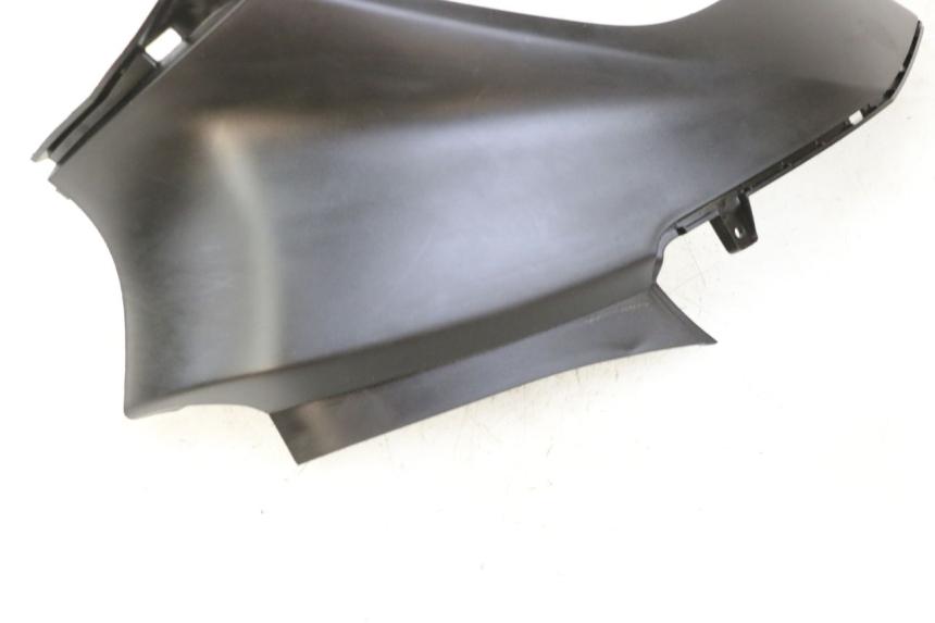 photo de RIGHT UNDERSEAT PANEL MBK OVETTO ONE 2T 50 (2013 - 2017)
