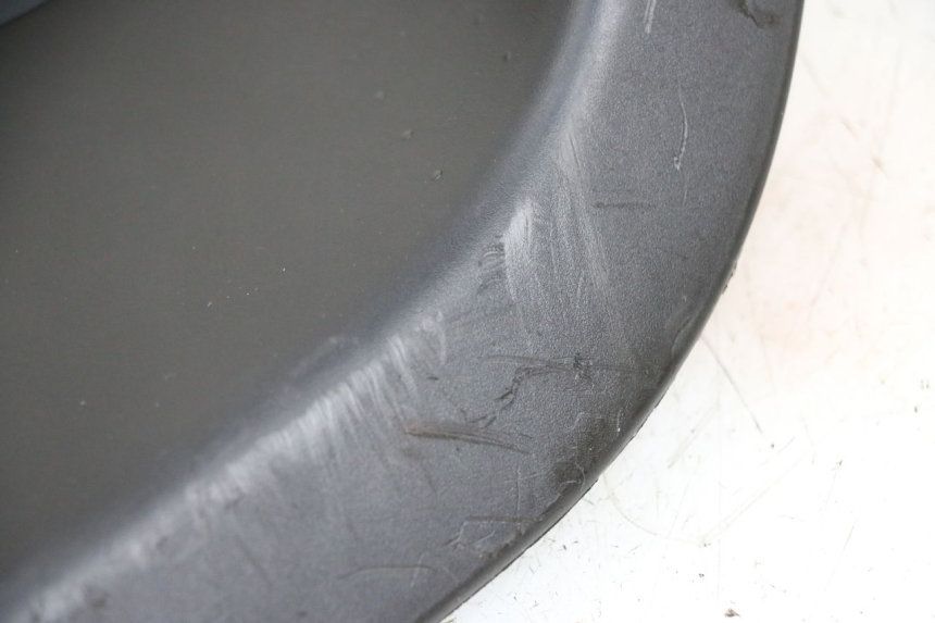photo de RIGHT UNDERSEAT PANEL YAMAHA NEO'S CORE 1 (2022 - 2026) - Detailed visual inspection
