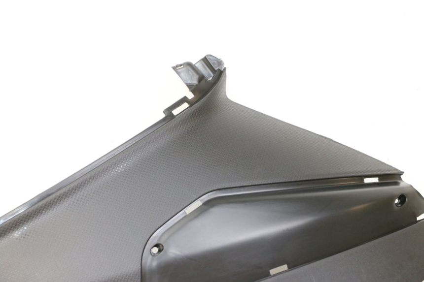 photo de RIGHT UNDERSEAT PANEL PIAGGIO NRG POWER PUREJET 50 (2018 - 2021)
