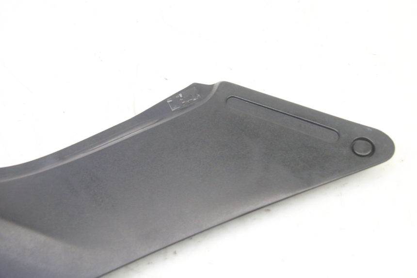 photo de RIGHT UNDERSEAT PANEL HONDA NTV DEAUVILLE 650 (2001 - 2006)