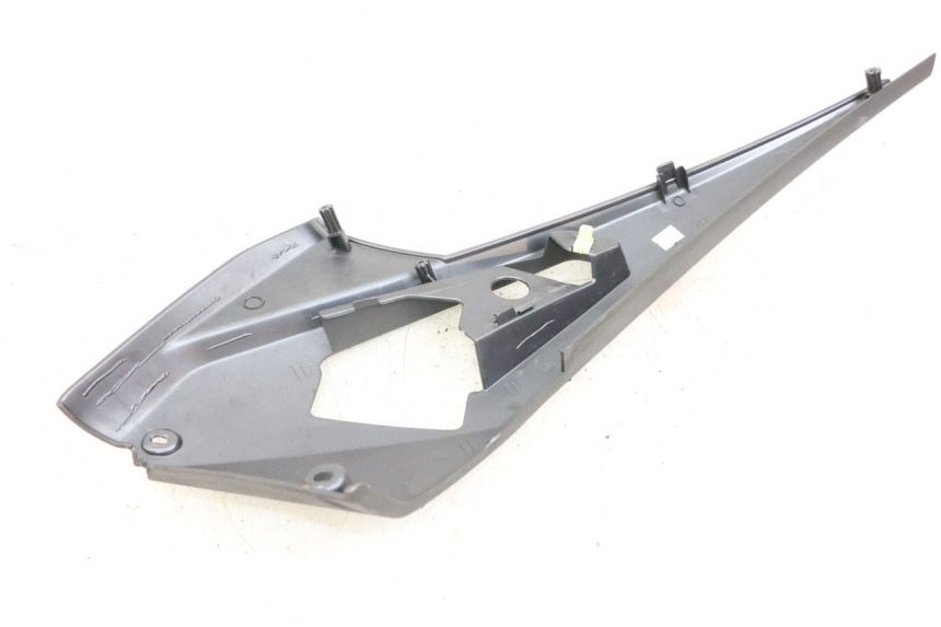 photo de RIGHT UNDERSEAT PANEL PEUGEOT GEOPOLIS RS 125 (2007 - 2009)