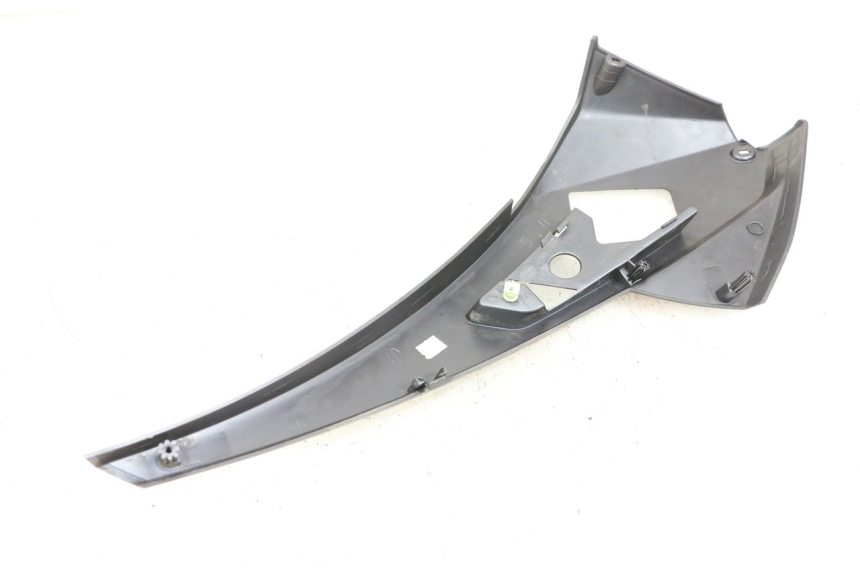 photo de RIGHT UNDERSEAT PANEL PEUGEOT GEOPOLIS RS 125 (2007 - 2009)