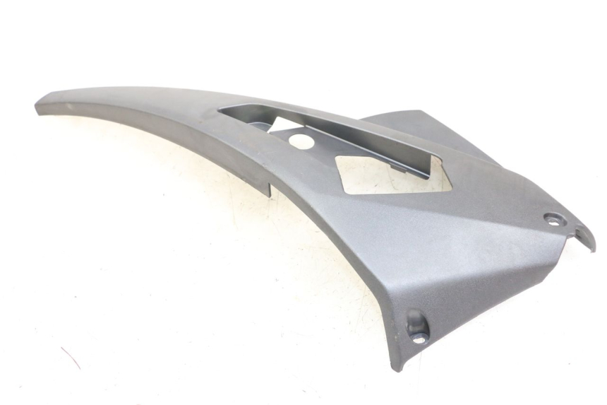 photo de RIGHT UNDERSEAT PANEL PEUGEOT GEOPOLIS RS 125 (2007 - 2009)