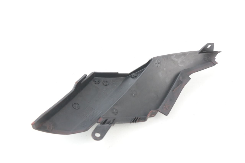 photo de RIGHT UNDERSEAT PANEL PEUGEOT JET FORCE CARBU 50 (2003 - 2016)