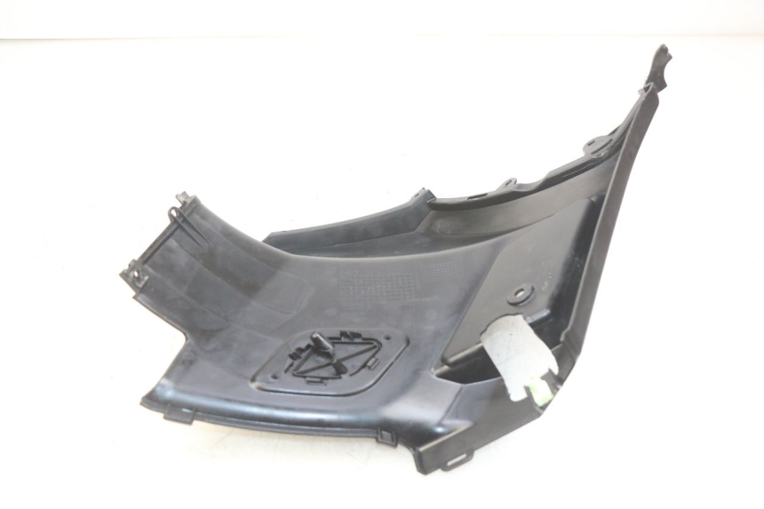 photo de RIGHT SIDE SEAT COVER PEUGEOT KISBEE 2T 50 (2010 - 2017)