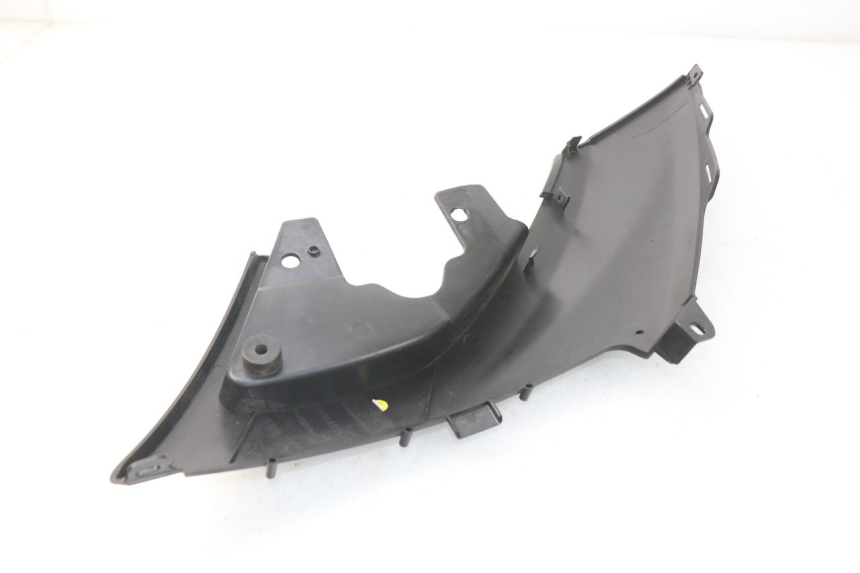 photo de RIGHT UNDERSEAT PANEL PEUGEOT METROPOLIS 400 (2017 - 2020)