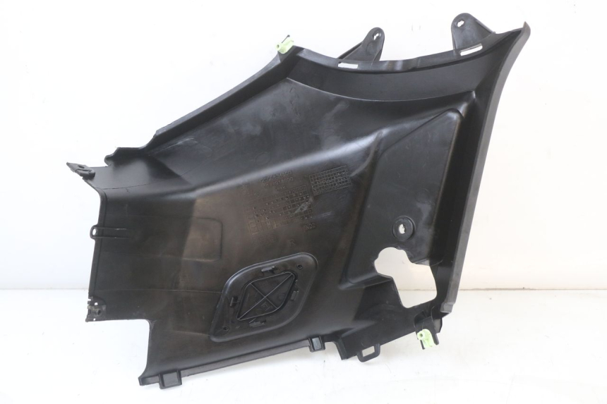 photo de RIGHT UNDERSEAT PANEL PEUGEOT STREETZONE I 2T 50 (2018 - 2020)