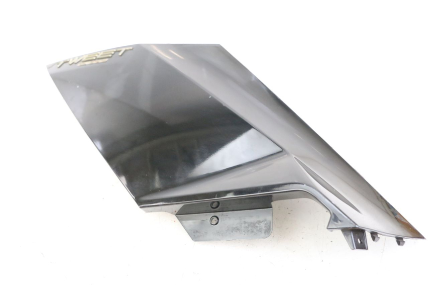 photo de RIGHT SIDE SEAT COVER PEUGEOT TWEET 4T 50 (2023 - 2025)