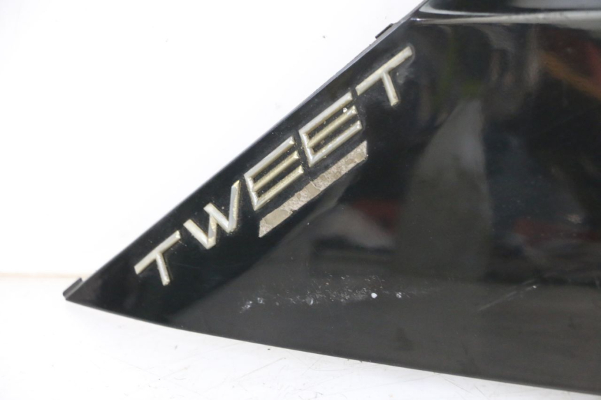 photo de RIGHT SIDE SEAT COVER PEUGEOT TWEET 4T 50 (2023 - 2025)