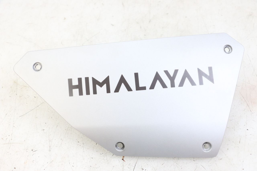 photo de RIGHT UNDERSEAT PANEL ROYAL ENFIELD HYMALAYAN 410 (2016 - 2023)