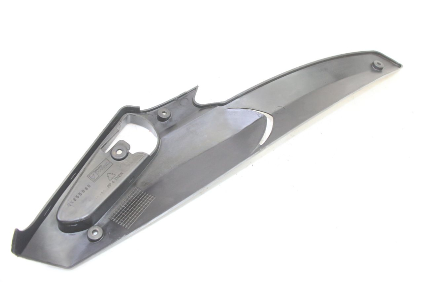 photo de RIGHT UNDERSEAT PANEL GILERA RUNNER SP 50 (2006 - 2008)