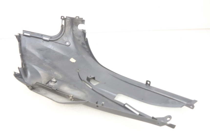 photo de RIGHT SIDE SEAT COVER SUZUKI SIXTEEN 125 (2008 - 2010)