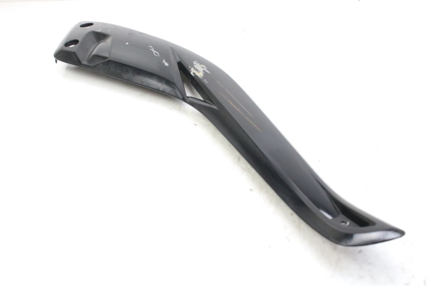 photo de RIGHT SIDE UNDER SEAT COVER MBK SKYCRUISER 125 (2010 - 2013)