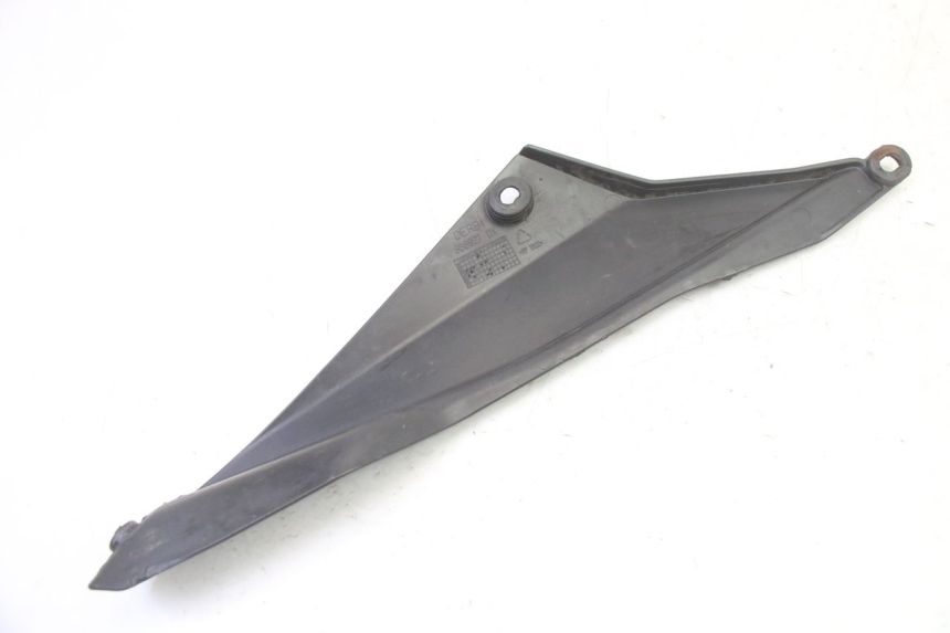 photo de RIGHT UNDERSEAT PANEL GILERA SMT SUPERMOTARD 50 (2009 - 2017)