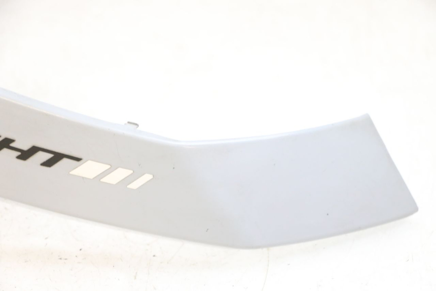 photo de RIGHT UNDERSEAT PANEL PEUGEOT SPEEDFIGHT 4 4T EFI 50 (2021 - 2025) - Markings and original references