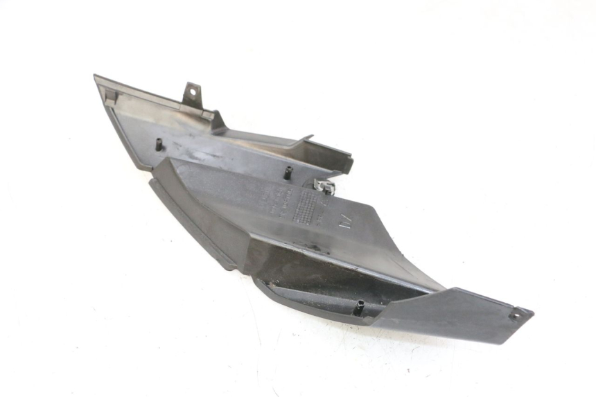 photo de RIGHT UNDERSEAT PANEL APRILIA SR R 2T LC 50 (2018 - 2021)