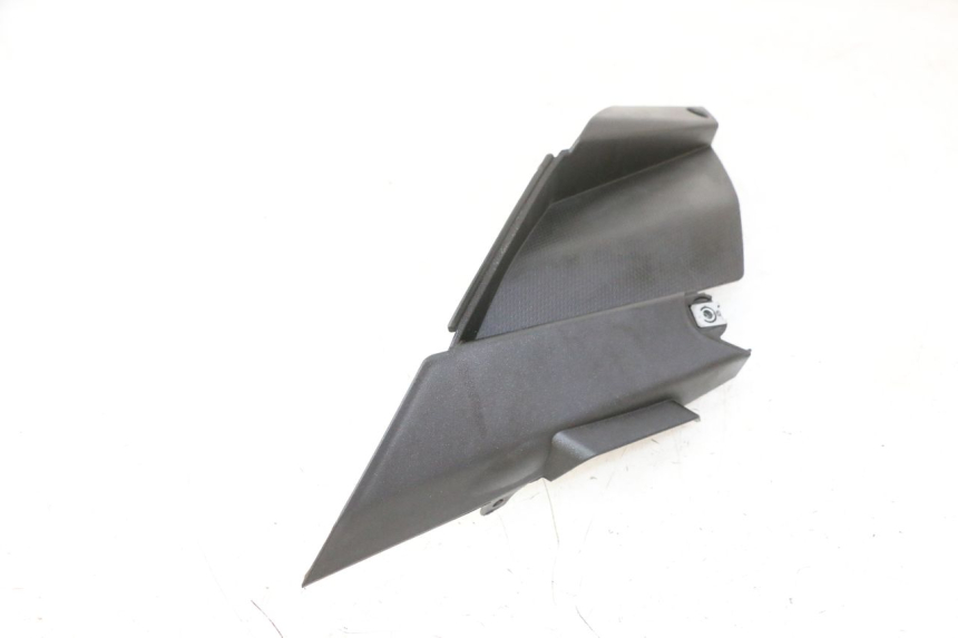 photo de RIGHT UNDERSEAT PANEL APRILIA SR R 2T LC 50 (2018 - 2021)