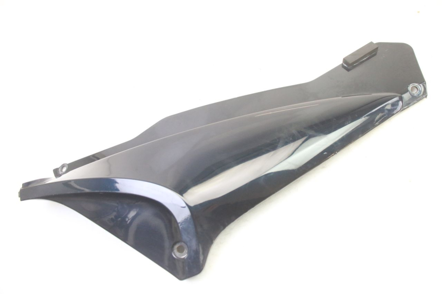 photo de RIGHT UNDERSEAT PANEL HONDA ST PAN EUROPEAN 1300 (2002 - 2013)