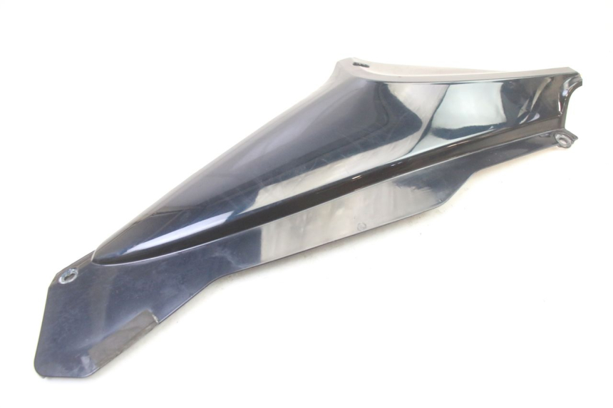 photo de RIGHT UNDERSEAT PANEL HONDA ST PAN EUROPEAN 1300 (2002 - 2013)