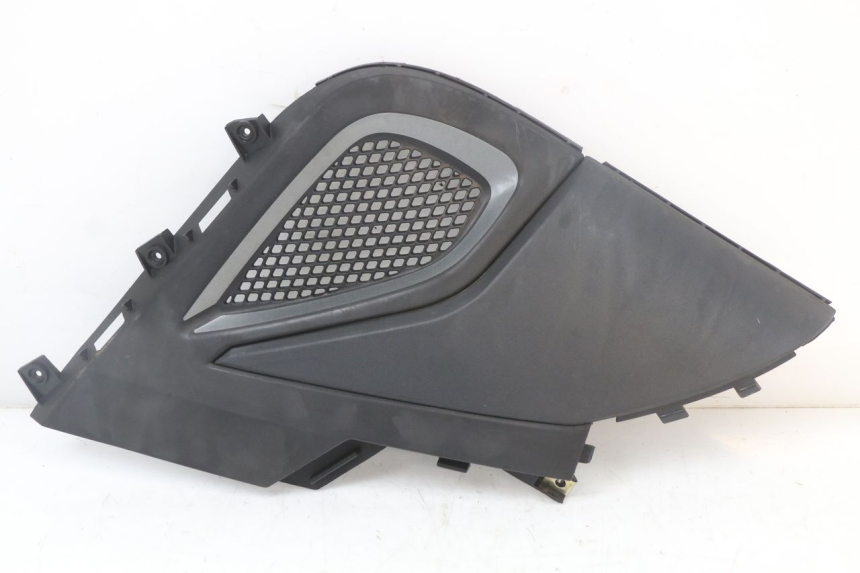 photo de RIGHT UNDERSEAT PANEL KYMCO SUPER 8 4T 50 (2018 - 2020)