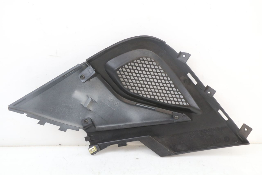 photo de RIGHT UNDERSEAT PANEL KYMCO SUPER 8 4T 50 (2018 - 2020)