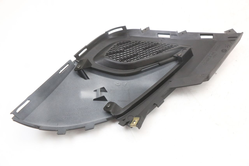 photo de RIGHT UNDERSEAT PANEL KYMCO SUPER 8 4T 50 (2018 - 2020)