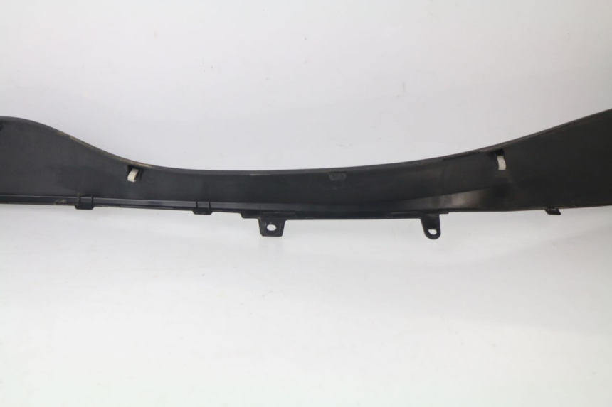 photo de RIGHT UNDERSEAT PANEL SUZUKI AN BURGMAN 400 (2006 - 2010)